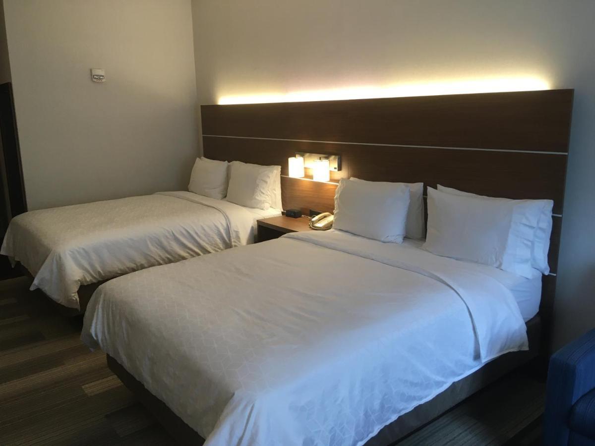 Holiday Inn Express Hotel & Suites Bethlehem Airport/Allentown Area By Ihg Bagian luar foto
