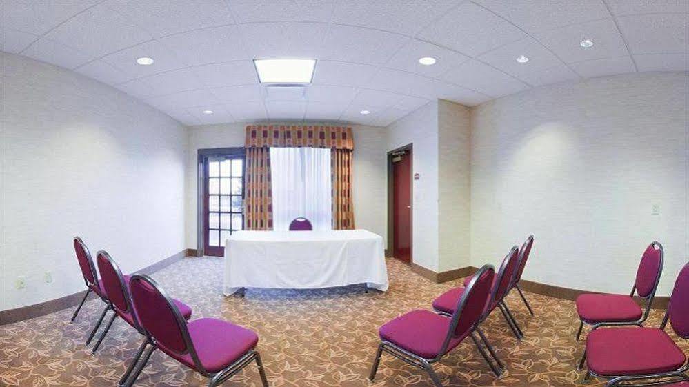 Holiday Inn Express Hotel & Suites Bethlehem Airport/Allentown Area By Ihg Bagian luar foto